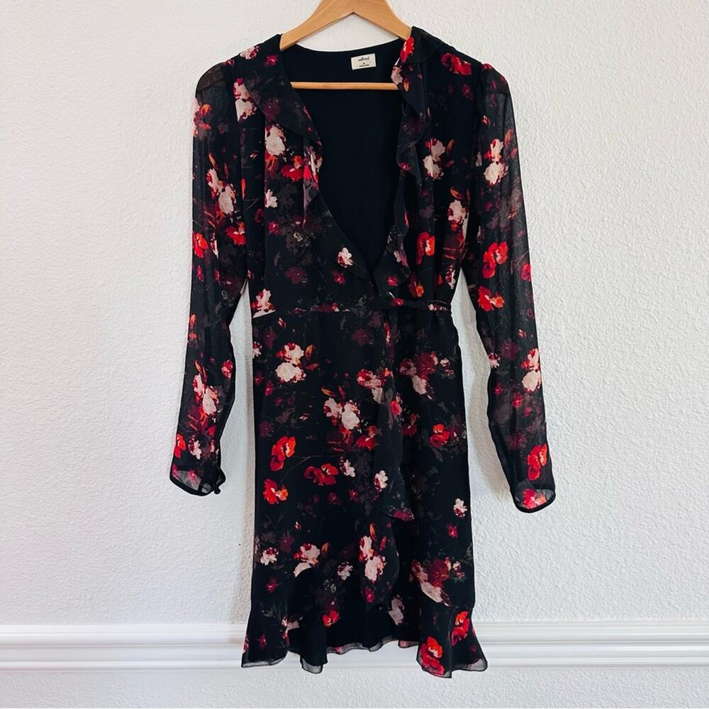 Aritzia Wilfred Louise Floral Wrap Dress Size Medium - Picture 2 of 7